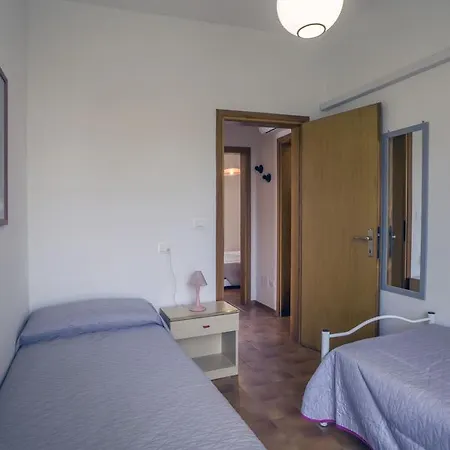 Club 49 * Lido delle Nazioni